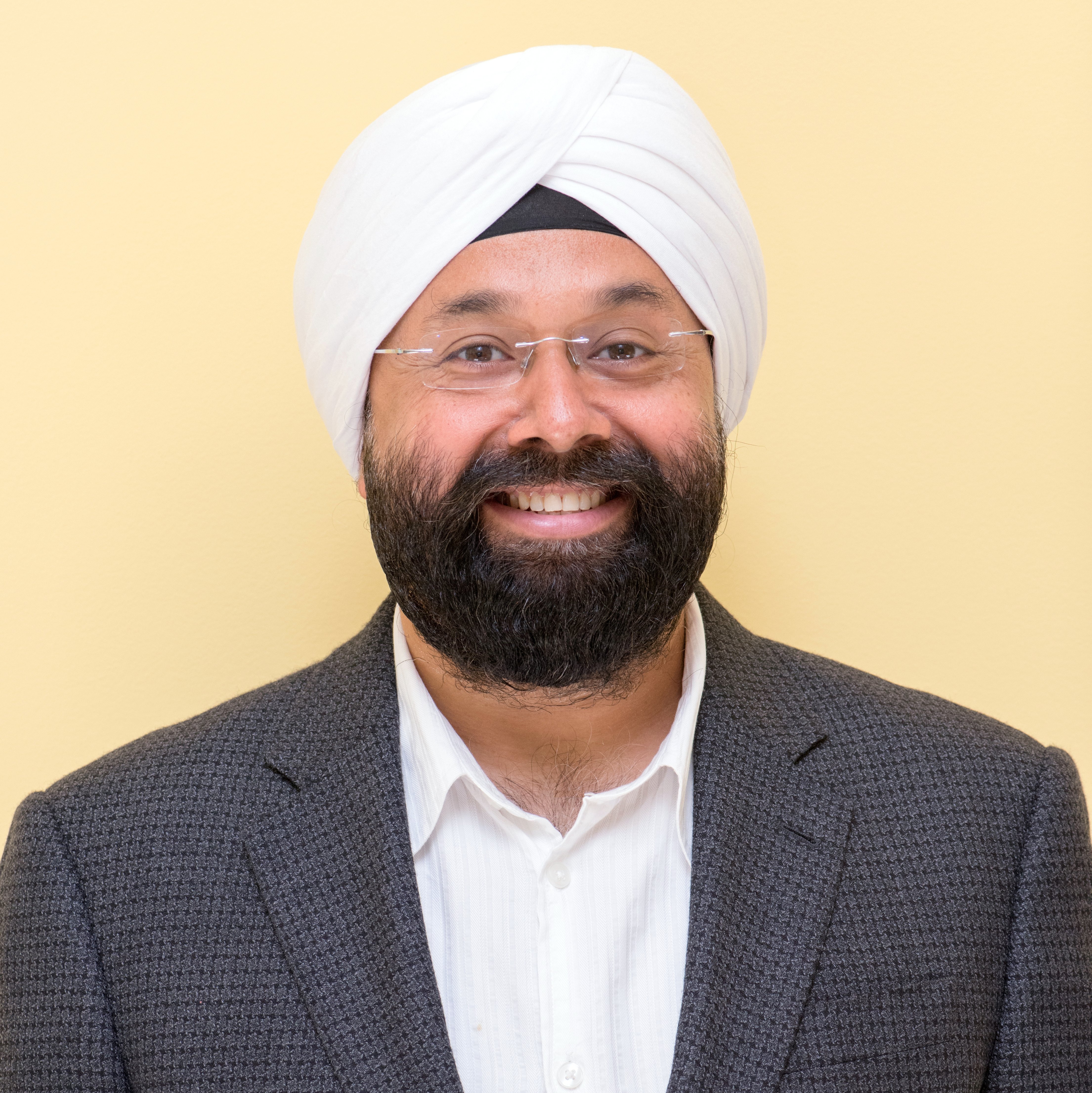 Navjit Bhasin Headshot